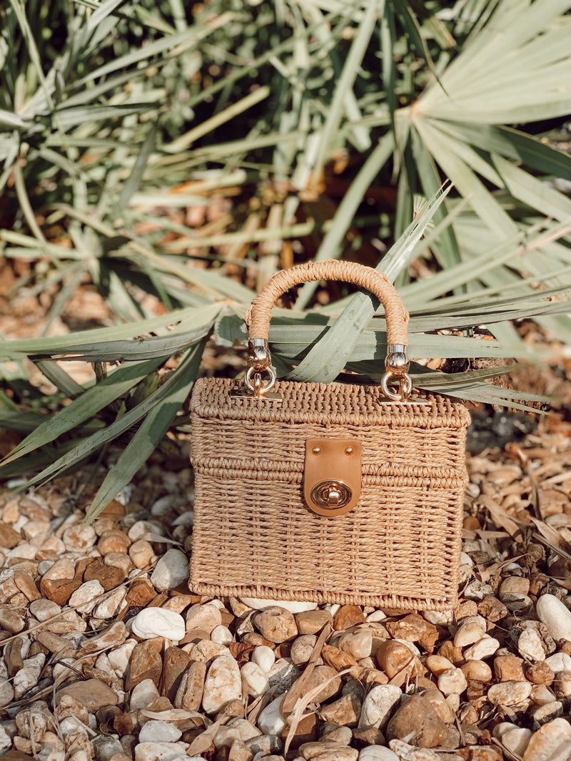 Get to know our interns and their favorite H&H accessory!