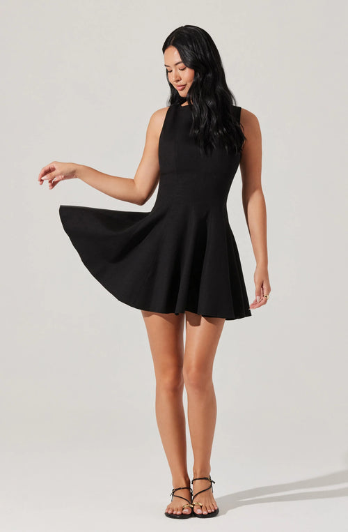 Xaria Dress