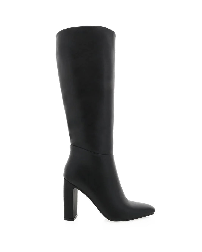 Nakoa Black Boots