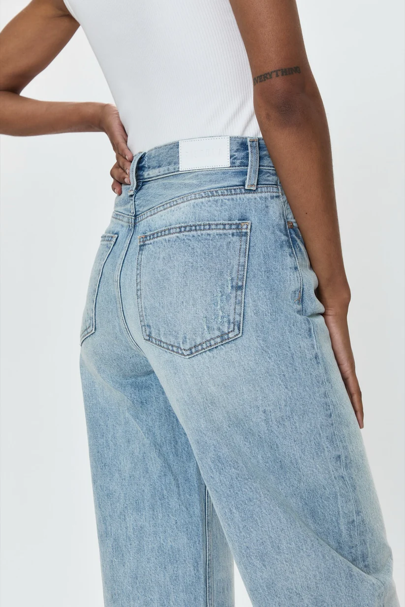Wes High Rise Barrel Jean - Spectacle