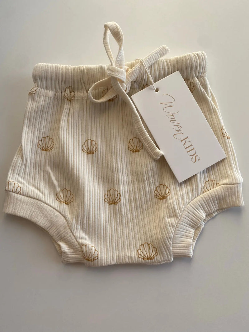 Seashell Ribbed Shorts